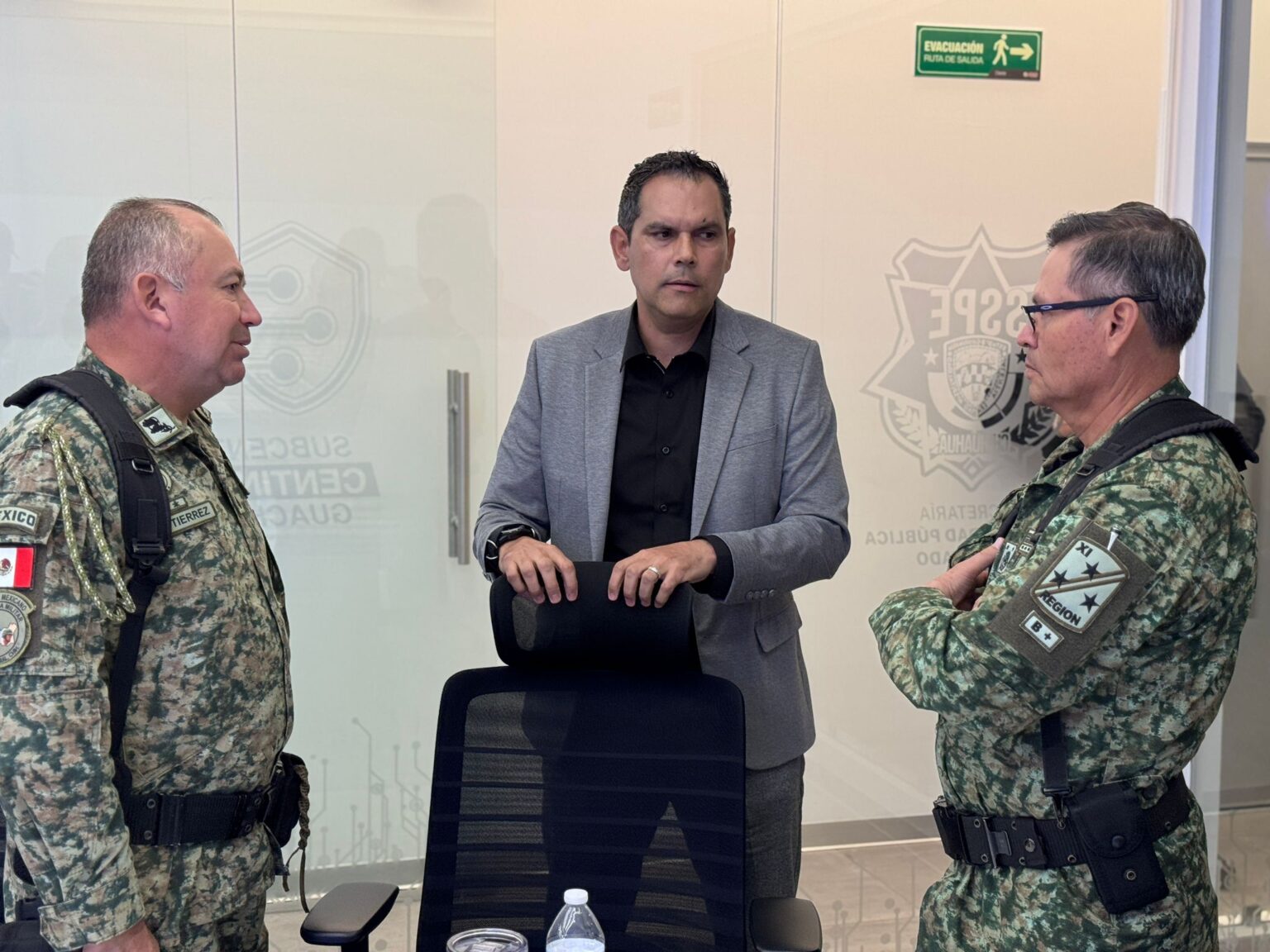 Sostiene titular de Seguridad Pública Estatal reunión estratégica con mandos policiacos en Guachochi