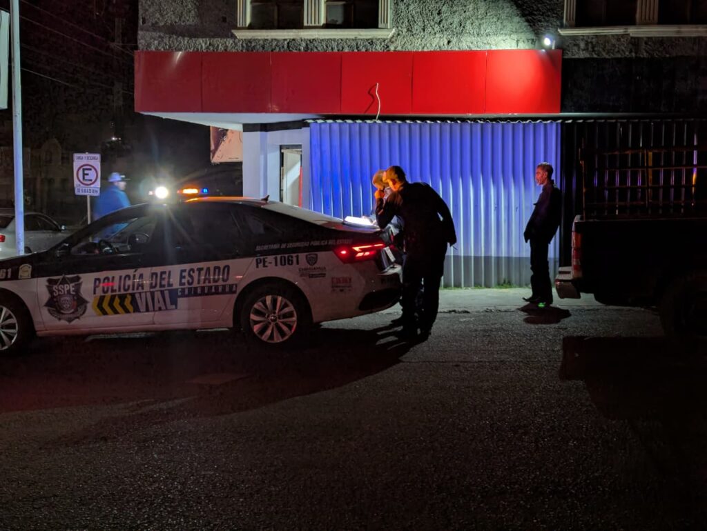 Atropellan a ebrio en paso peatonal de la Juárez