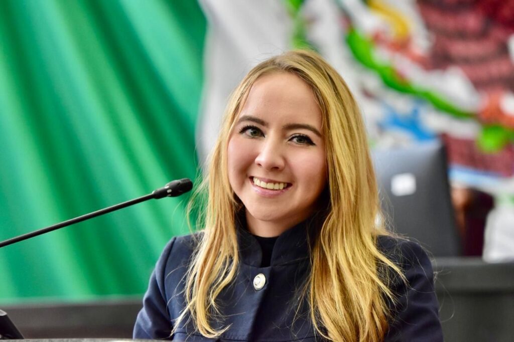 Piden ponerle el nombre de “Héctor El Niño Espino” al Estadio Monumental