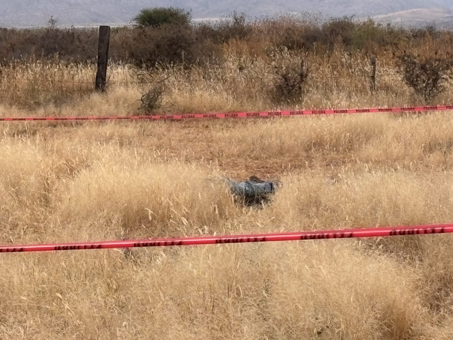 Hallan cadáver con signos de quemaduras en las inmediaciones de la carretera a Majalca