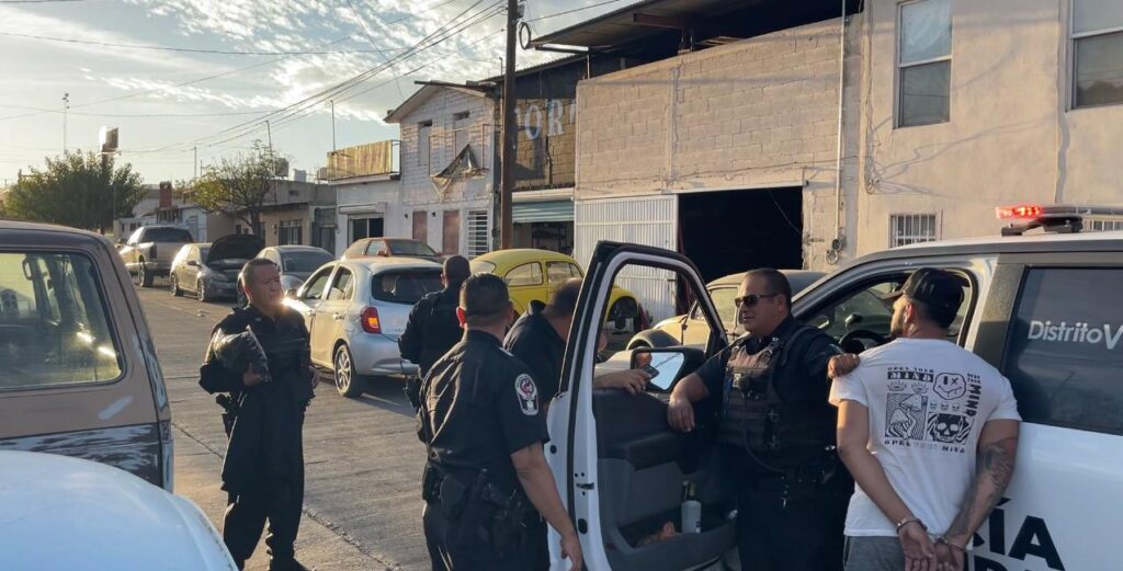 Arrestaron a dos ladrones en la Revolución