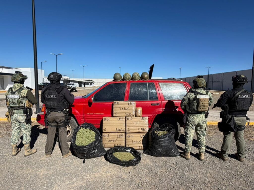 Asegura SSPE vehículo blindado, explosivos y 90 kilos de marihuana en operativo en Madera