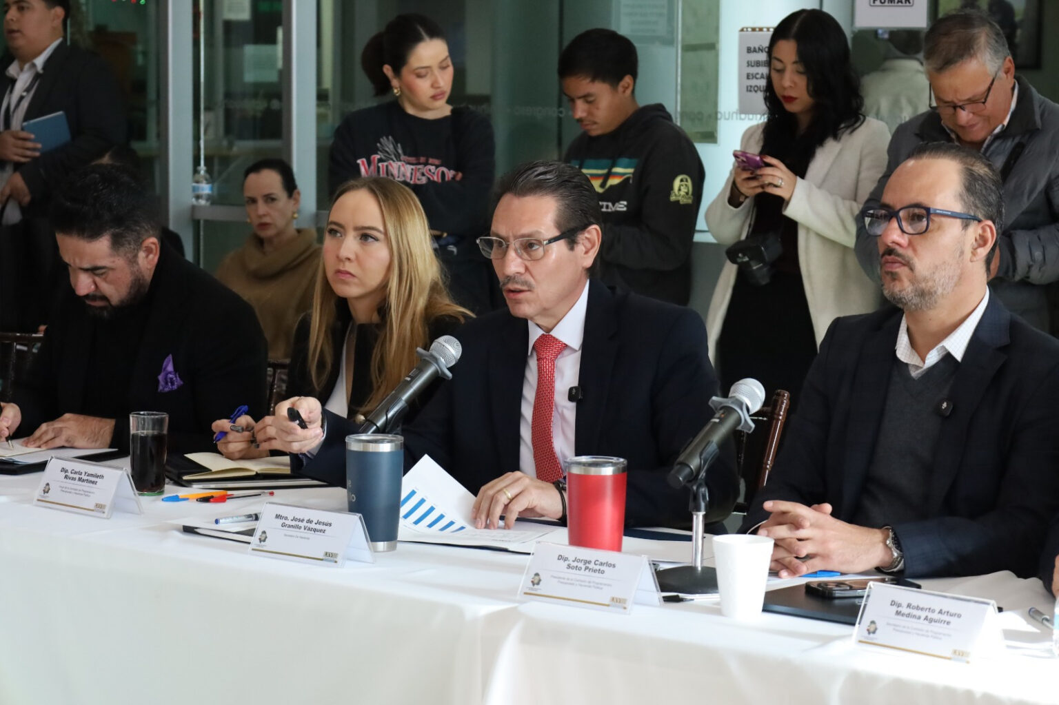 Expone secretario de Hacienda Paquete Económico 2026 ante el Congreso del Estado