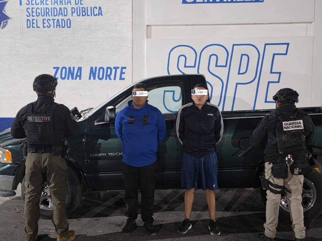 Arresta SSPE a dos sujetos con arma de fuego y droga, presuntos implicados en ataque armado en Ciudad Juárez