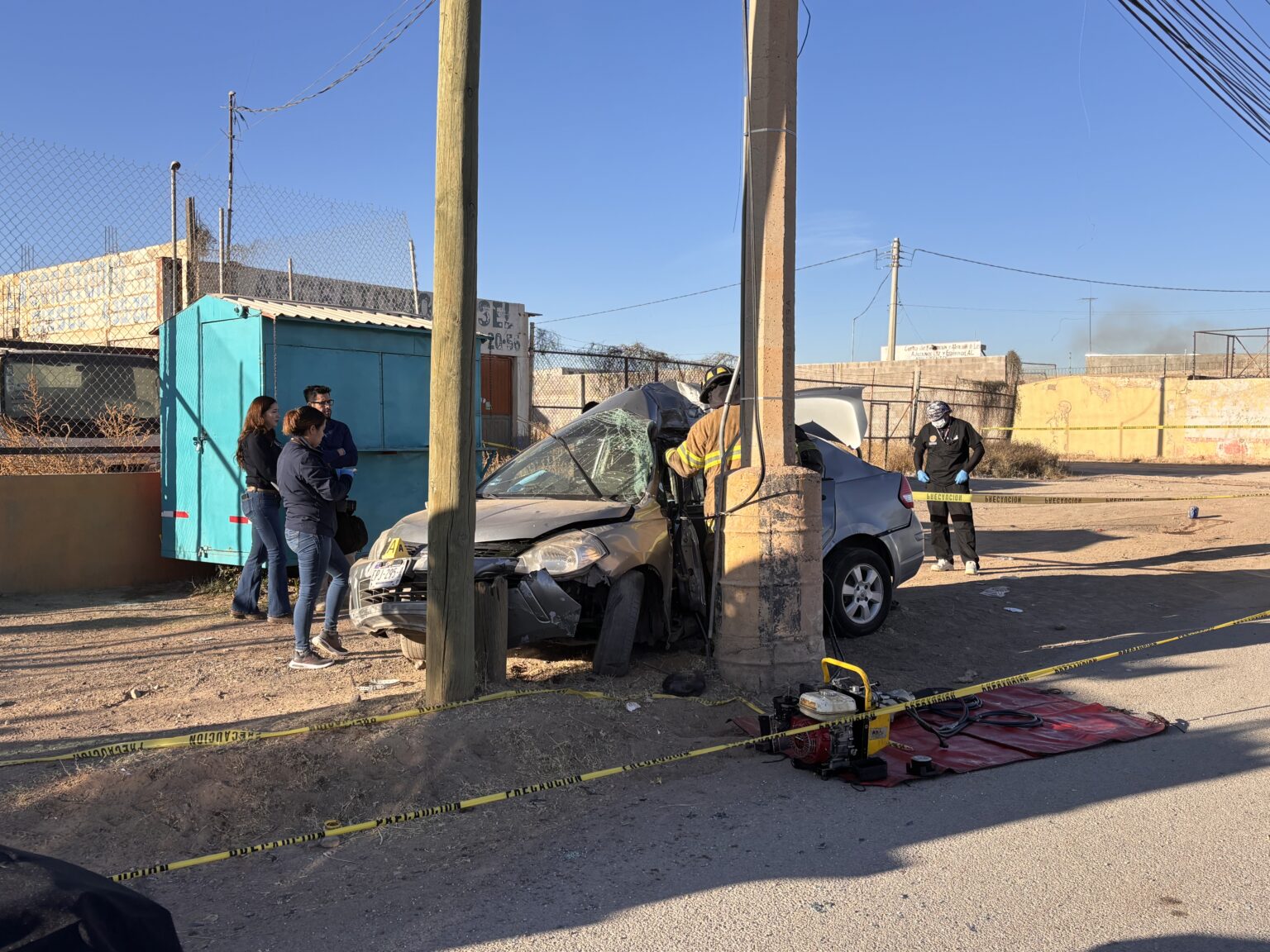 Fatal accidente en Sierra Azul deja un hombre sin vida tras impactarse contra un poste