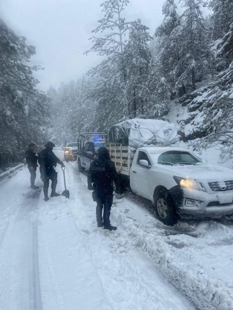 Reporta CEPC 11 municipios con presencia de nieve por paso de tormenta invernal