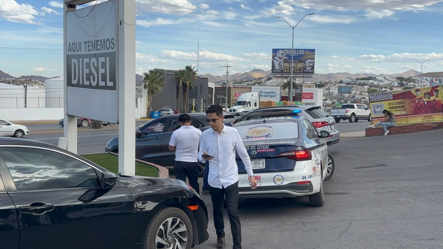 Disparan vs conductor y testigos chocan al intentar escapar en el Periférico de la Juventud